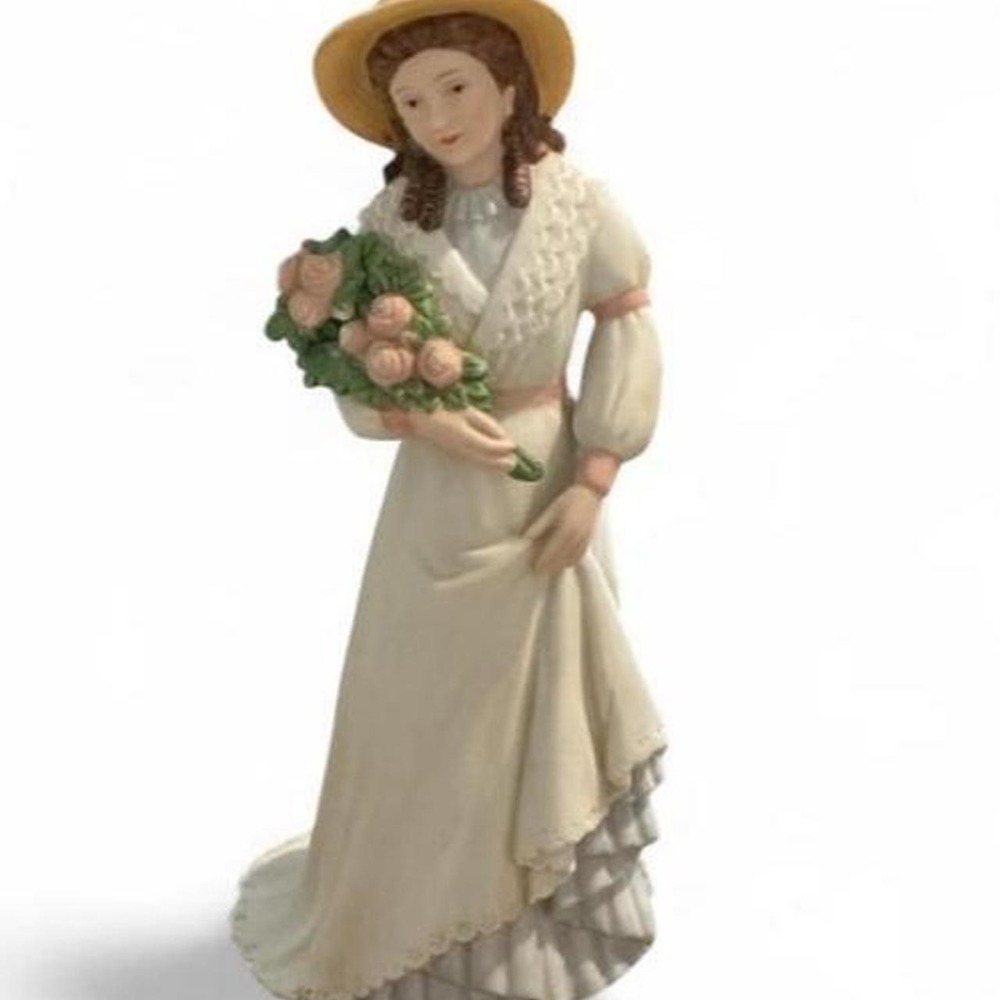 Vintage Homco Figurine Victorian Lady 1468 Cream Pink Porcelain Rose Bouquet